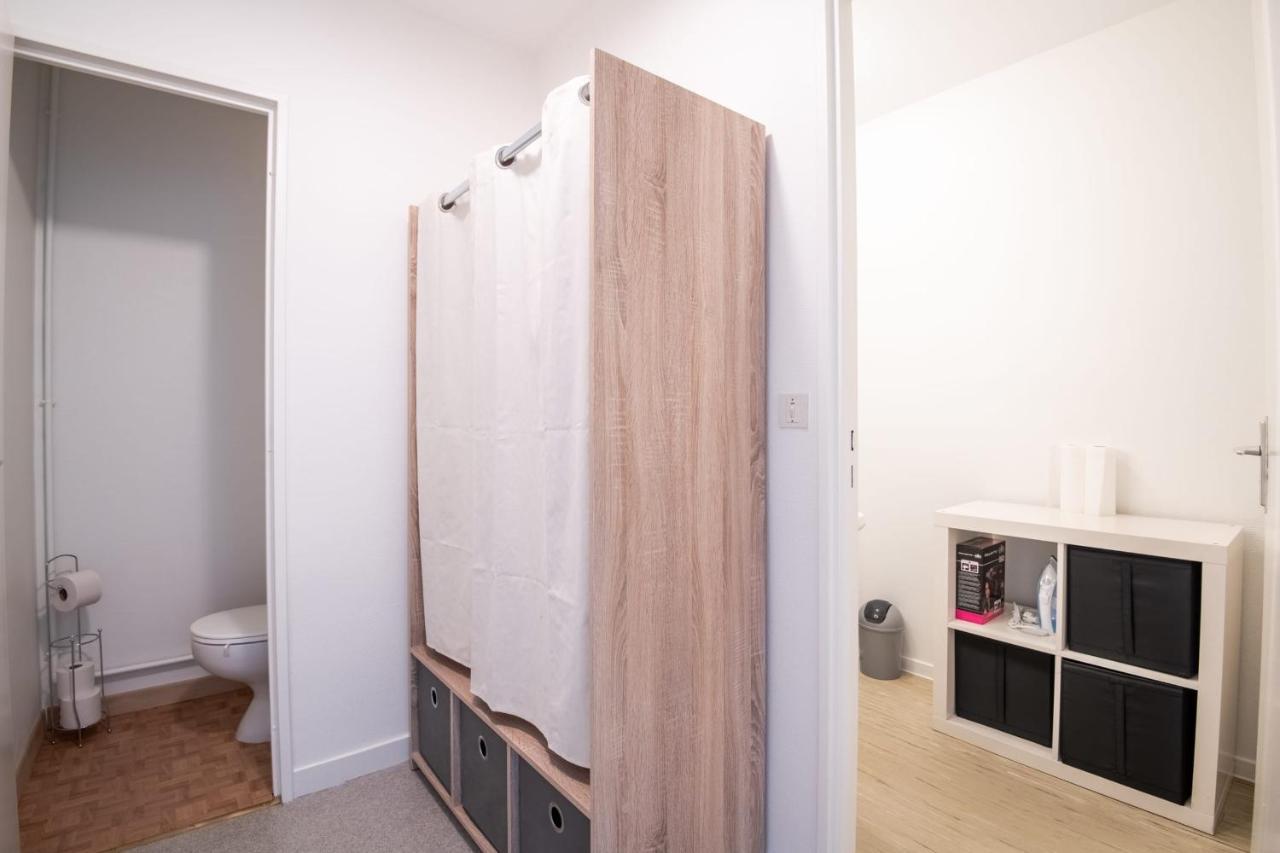 Ferienwohnung Beautiful F1 Bis In The Heights Of Tours #Private Parking Exterior foto