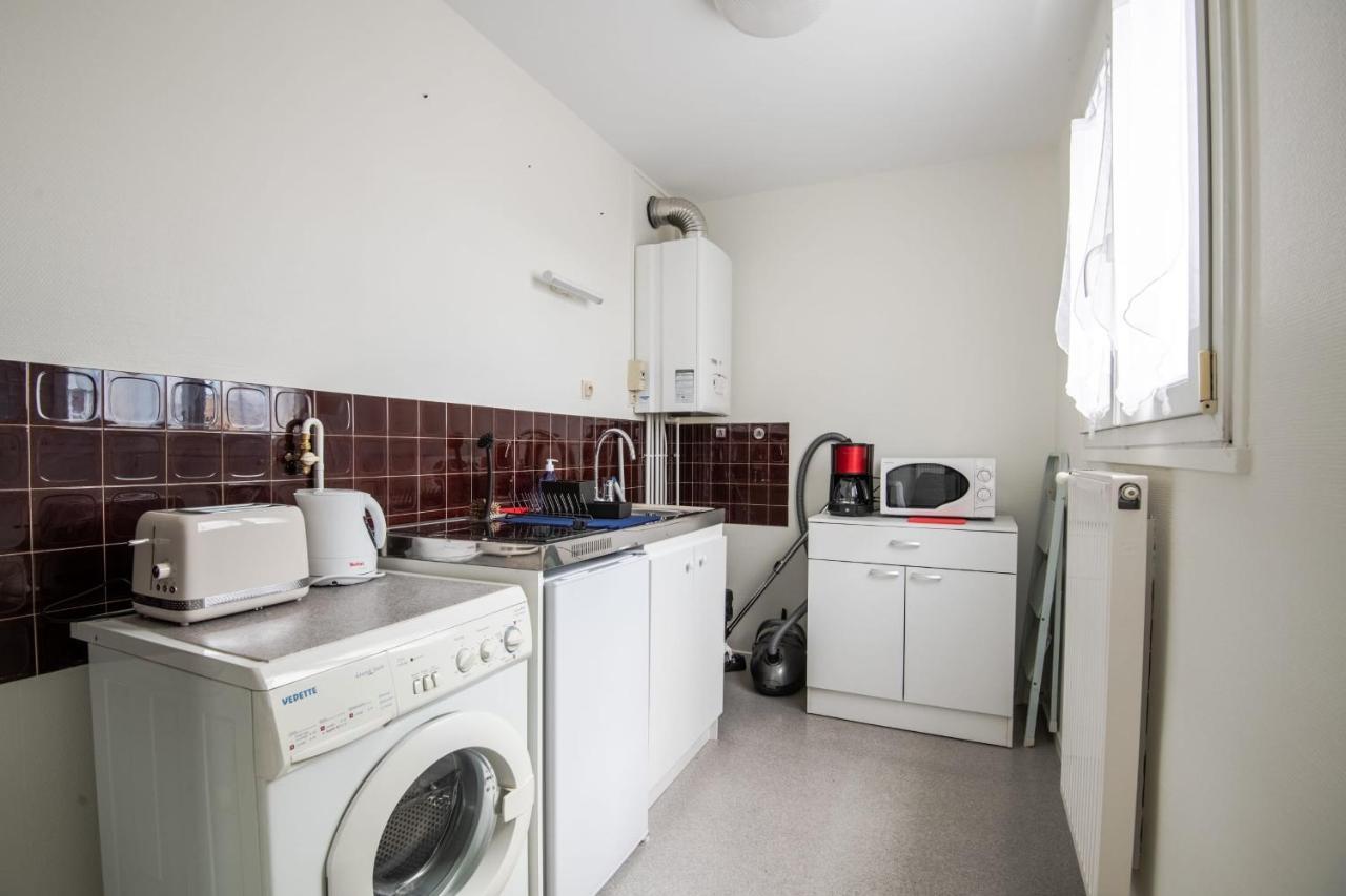 Ferienwohnung Beautiful F1 Bis In The Heights Of Tours #Private Parking Exterior foto